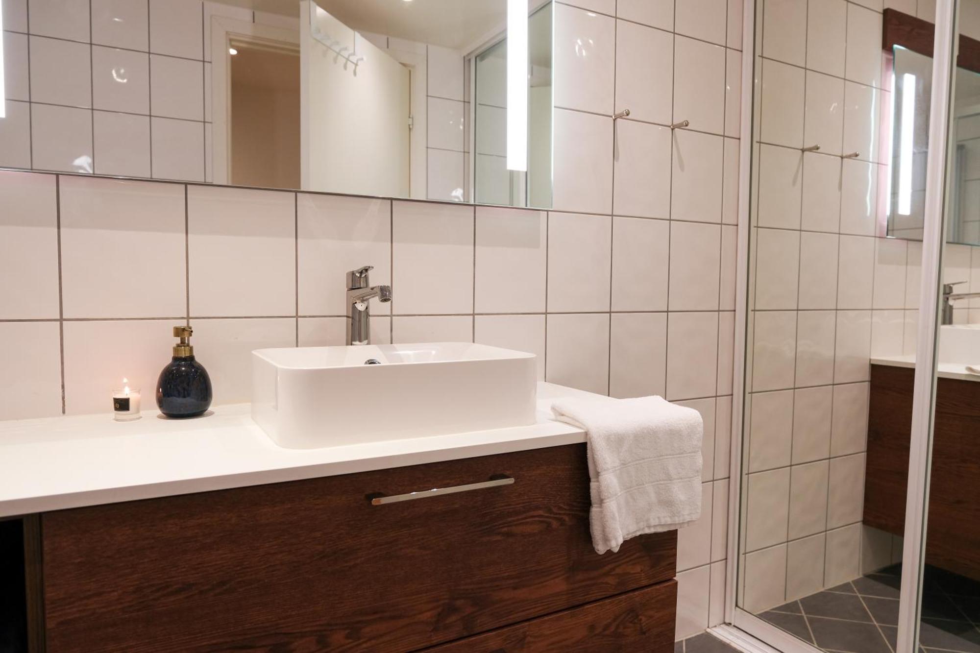 Modern Comfort In The Heart Of Bergen Exterior foto